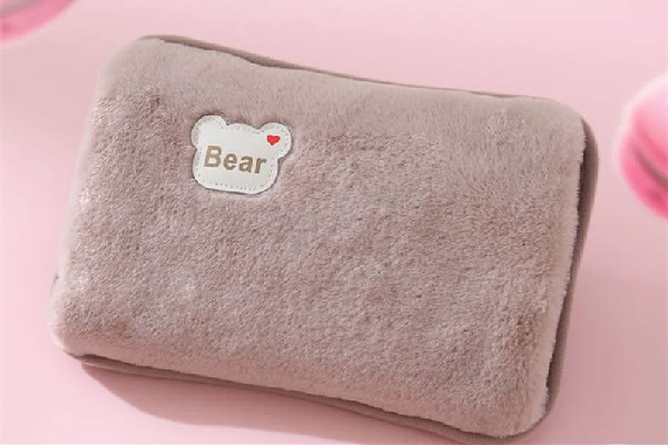 暖手袋會自動斷電嗎 暖手袋有點漏水還能用嗎 暖手袋會自動斷電嗎 暖手袋有點漏水還能用嗎