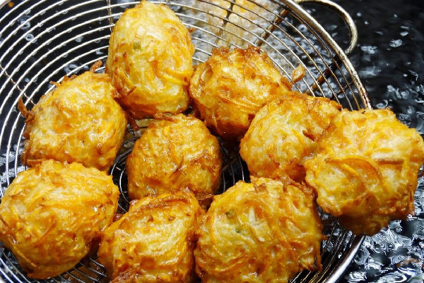 蘿卜丸子用什么蘿卜好吃 蘿卜丸子要放什么調(diào)料 蘿卜丸子用什么蘿卜好吃 蘿卜丸子要放什么調(diào)料