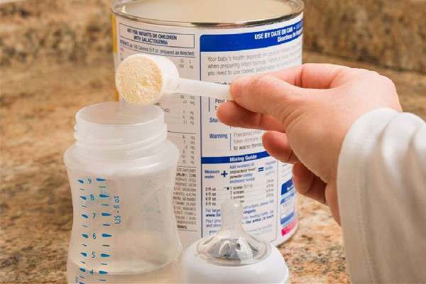 奶粉好還是純牛奶營養(yǎng)好 奶粉和牛奶哪個(gè)補(bǔ)鈣效果好 奶粉好還是純牛奶營養(yǎng)好 奶粉和牛奶哪個(gè)補(bǔ)鈣效果好