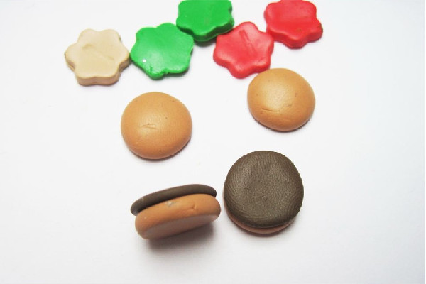 橡皮泥有味道是環(huán)保的嗎 橡皮泥買什么樣的好 橡皮泥有味道是環(huán)保的嗎 橡皮泥買什么樣的好