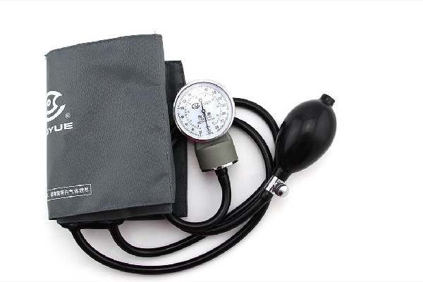 水銀血壓計怎么聽聲音 水銀血壓計要壓倒多少才松氣 水銀血壓計怎么聽聲音 水銀血壓計要壓倒多少才松氣