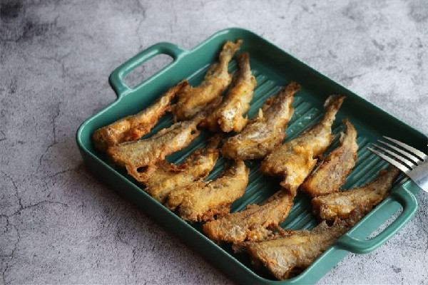 小黃魚(yú)要去內(nèi)臟嗎 小黃魚(yú)怎么清理